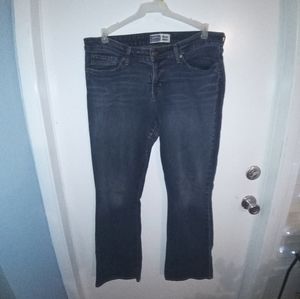 Levi bootcut jeans